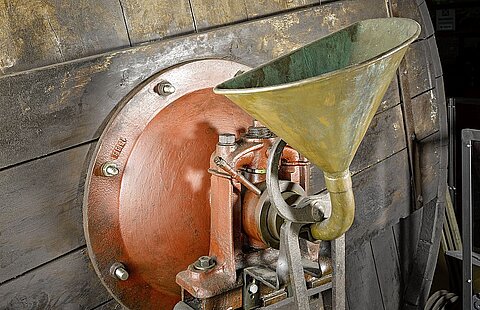 Bild des Monats März 2025: Gerbfass um 1940